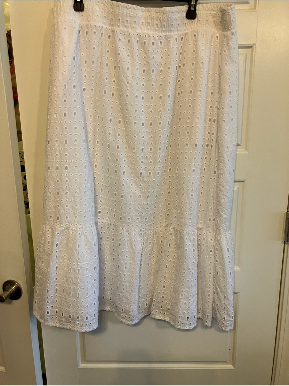 Time and Tru White Eyelet Midi Skirt with Ruffle Hem